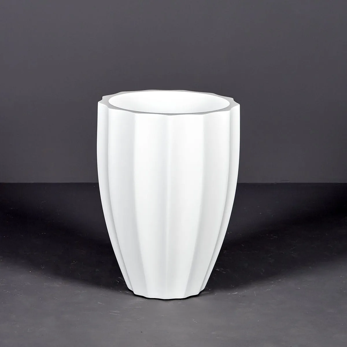 Alicante Fluted Round Planter