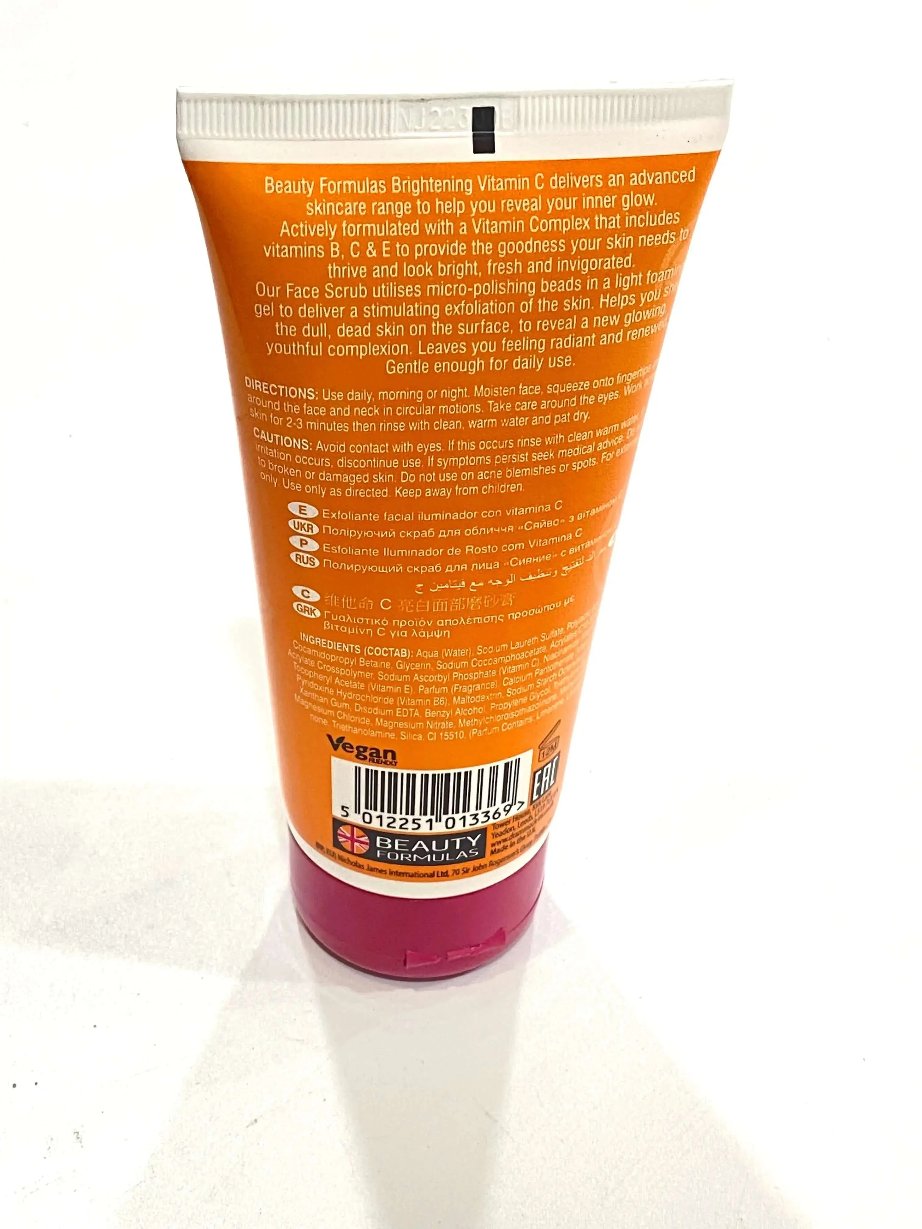 Beauty Formulas Brightening Vitamin C Micro Polishing facial Scrub