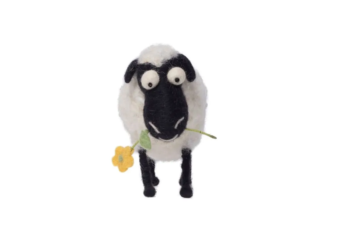 De Kulture Handmade Premium Wool Felt Valais Blacknose Sheep Eco Friendly Needle Felted Stuffed Easter Ornament Ideal for Home Office Party Decoration Holiday Décor, 9x3x5 (LWH) Inches