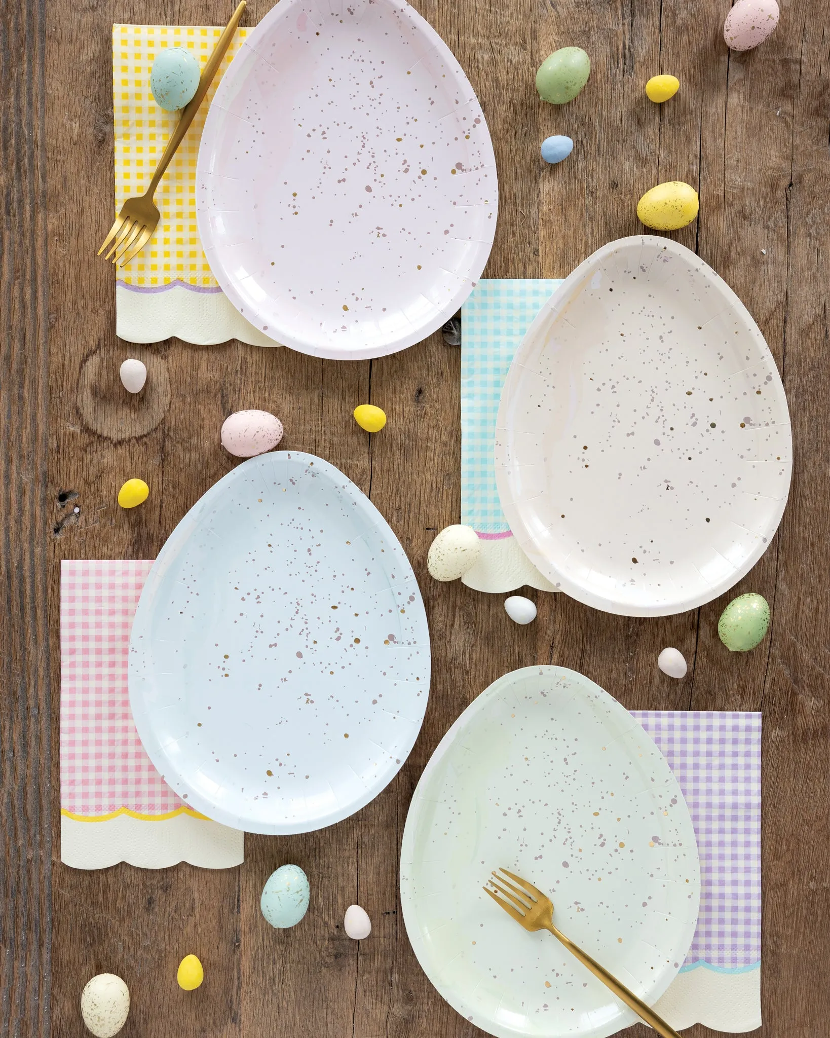 EBS1041 - Easter Egg Shaped Paper Plate Set