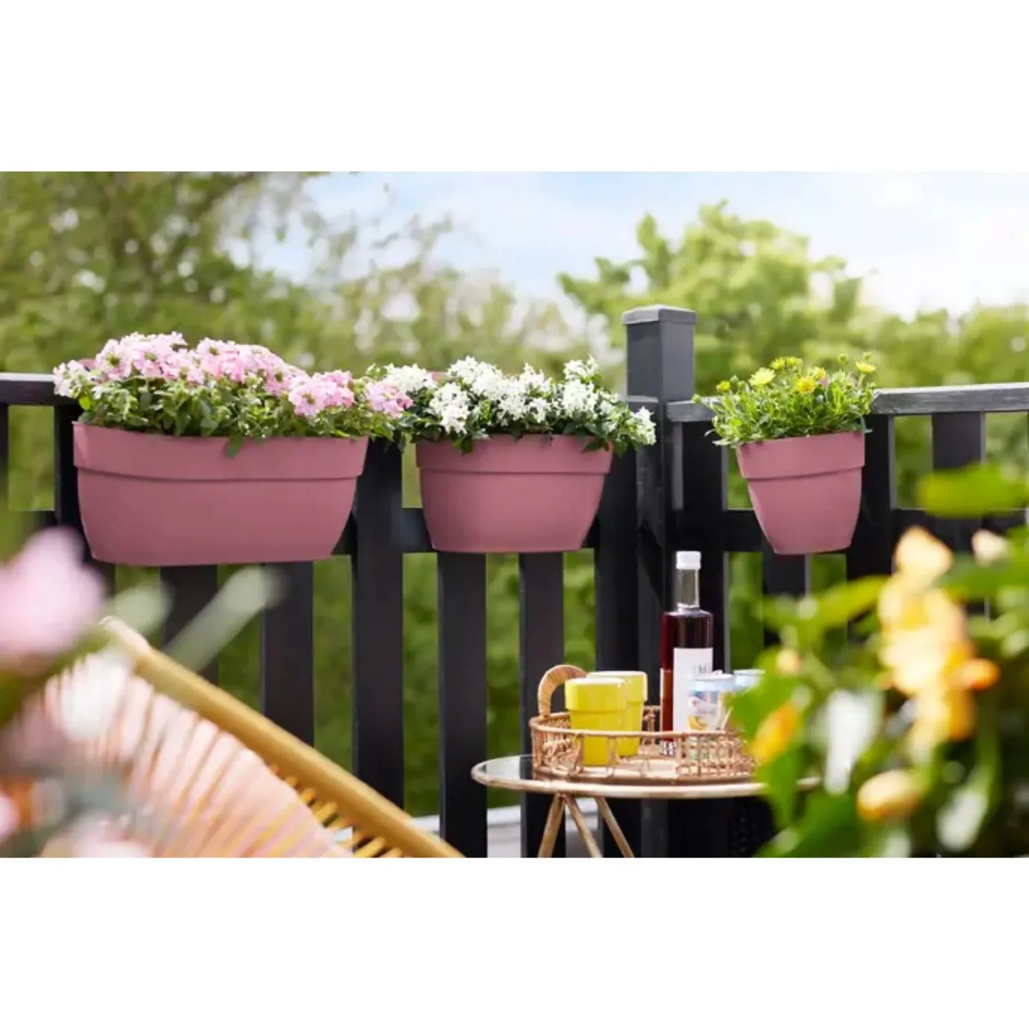 Elho 46cm Dusty Pink Large Vibia Campana Easy Hanger Planter