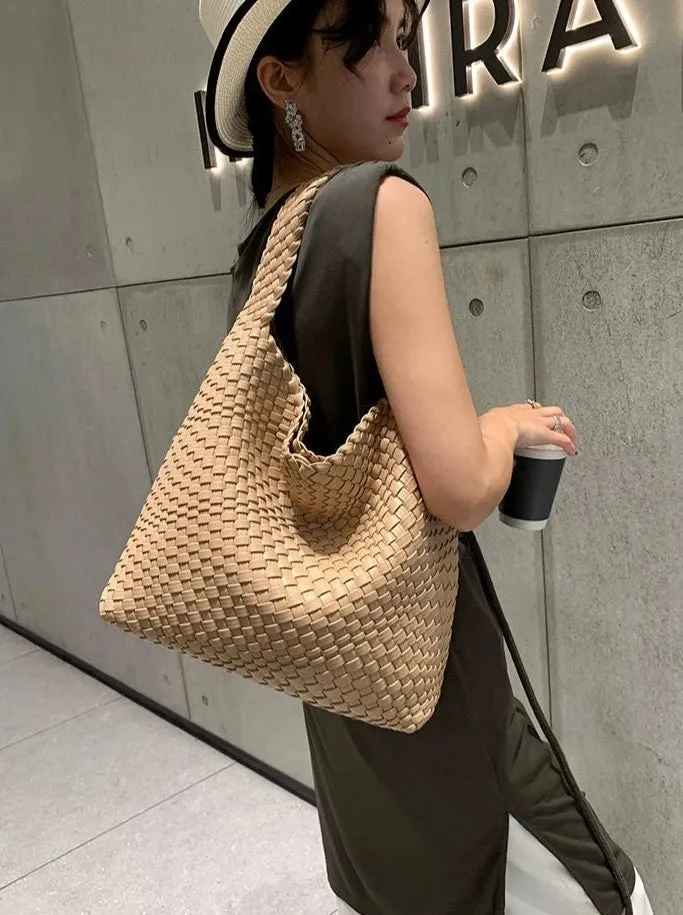 Orphia Large Tote Bag